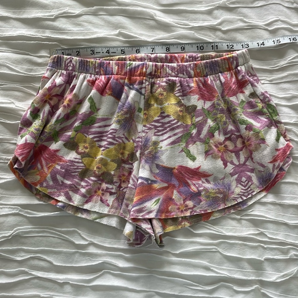 Kaikini Booty Shorts